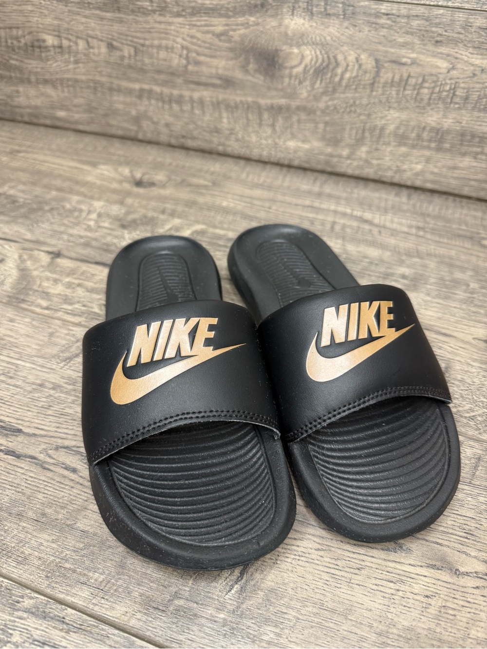 Nike Sandals Slides Black with Gold Trim Size 6